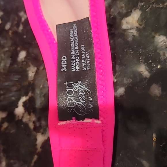 Smart & Sexy Adjustable Halter Bikini Top - 34DD - Picture 5 of 6